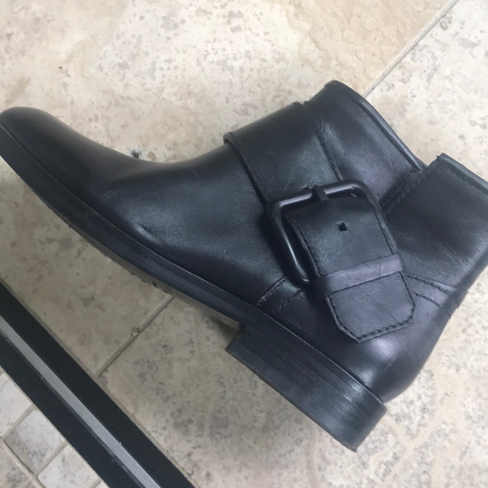 Sigerson Morrison Moto style low bootie/boot